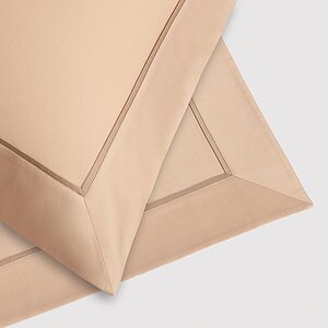 ���������� ����� Claire&Caroll Frame, �������� � ���� 35280 �. � 59 ��������