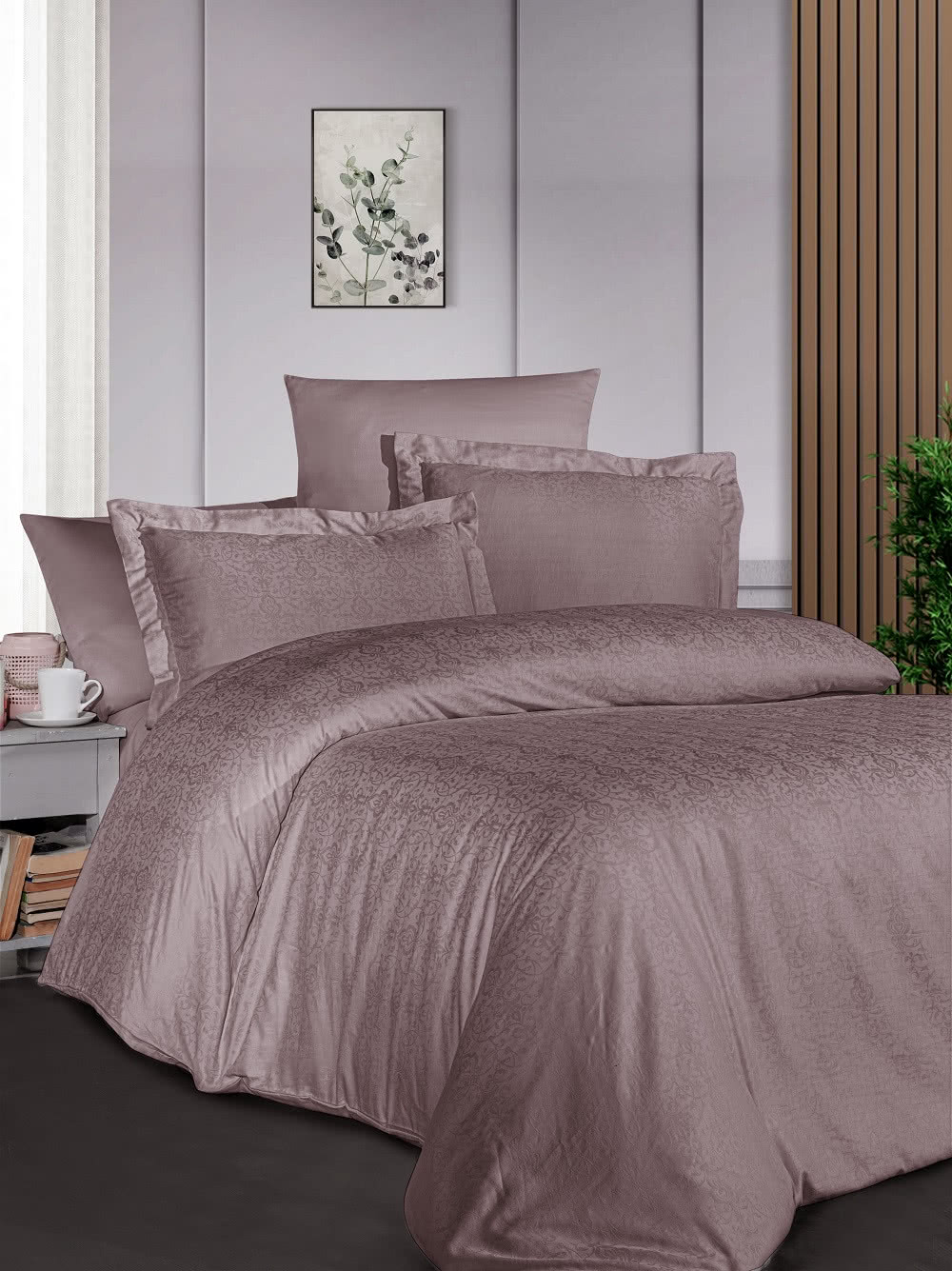 ���������� ����� DO&CO Azura, ���������