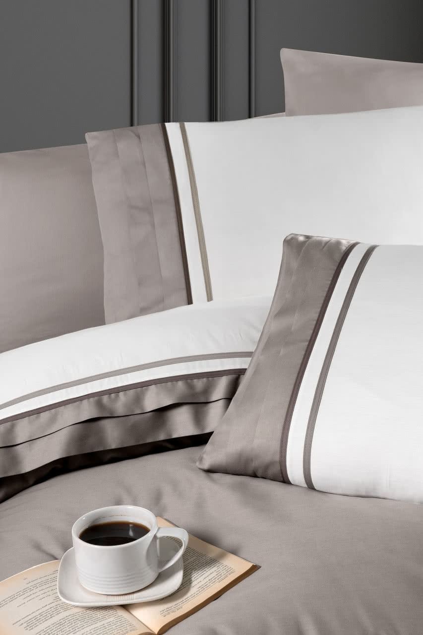 ���������� ����� �������� DO&CO Groovy, �������