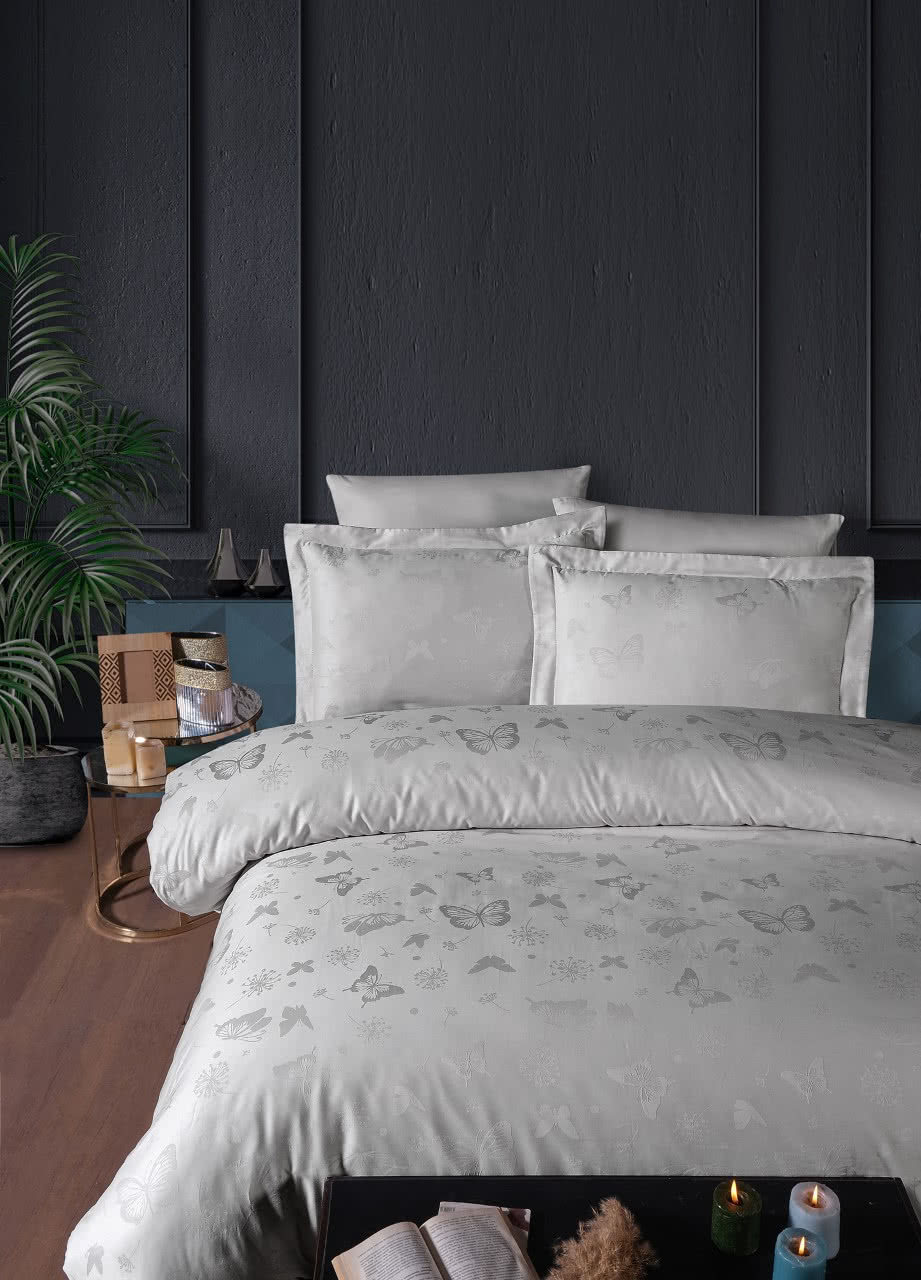 ���������� ����� DO&CO Corina, ��������