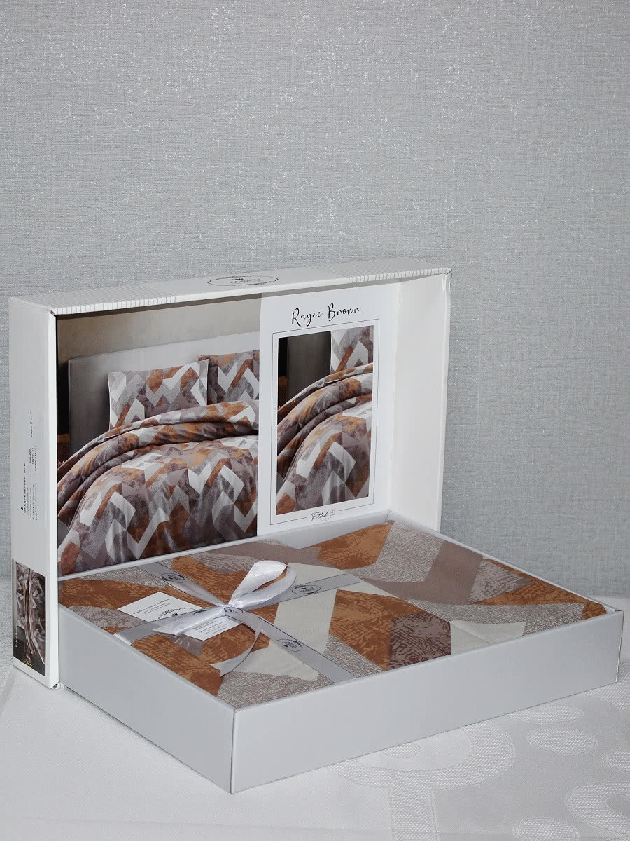 ���������� ����� �������� DO&CO Rayce, ����������