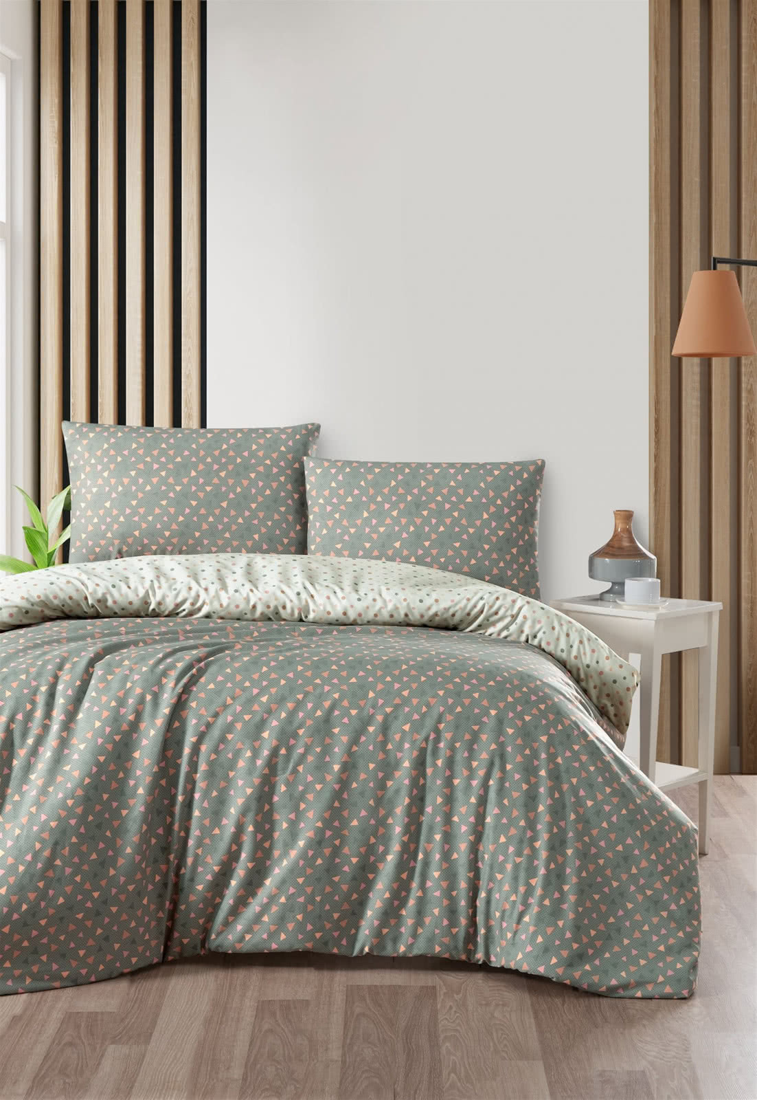 ���������� ����� DO&CO Eldon, ������