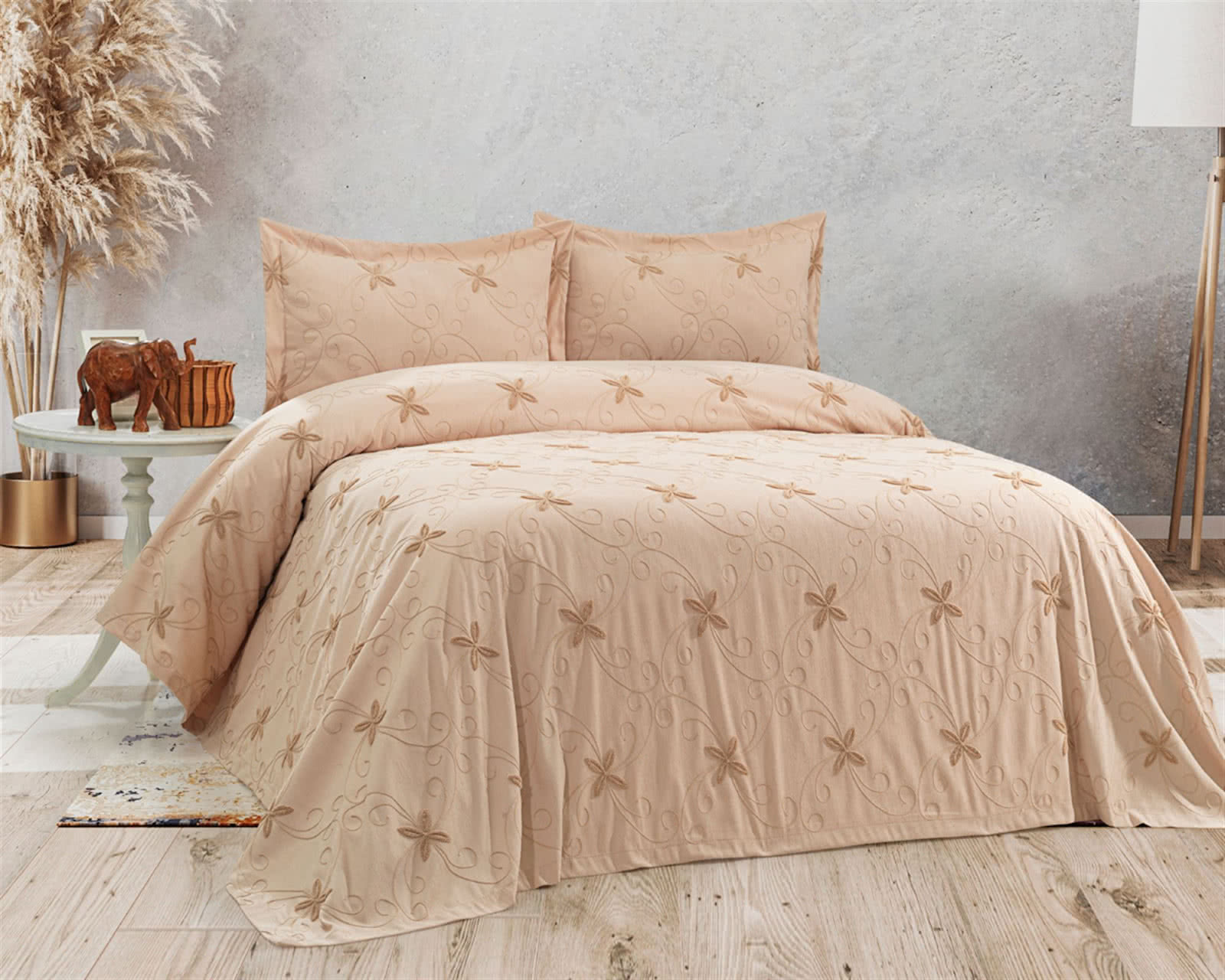 ������ ��������� DO&CO Matilda, ��������