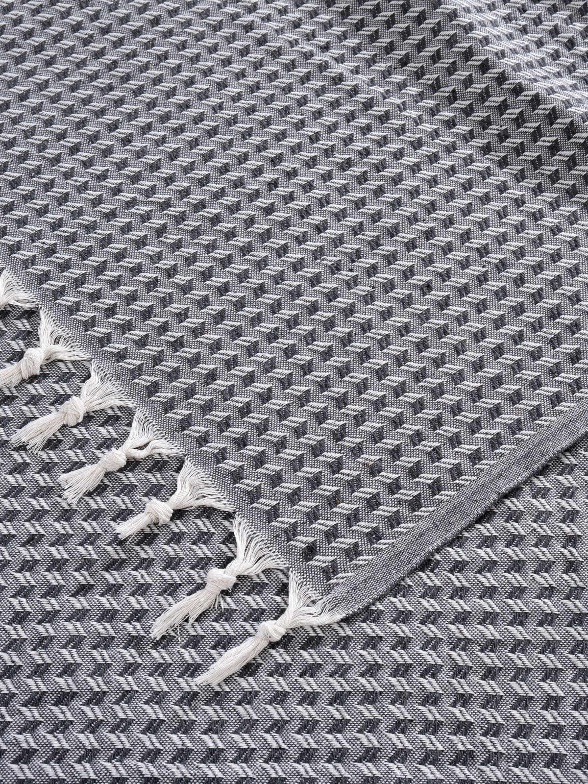 ��������� ��������� Meteor Devone, ��������