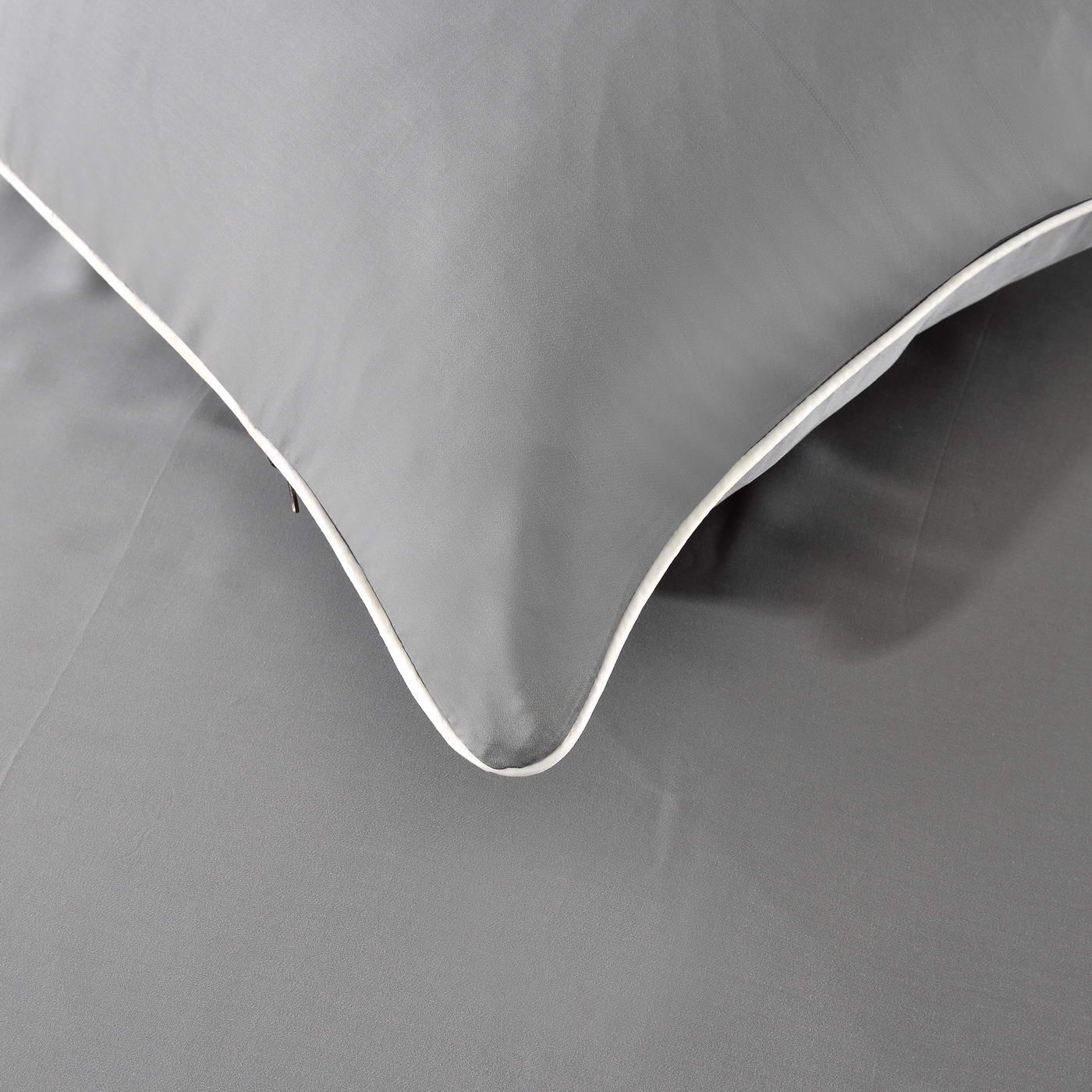 ���������� ����� Sofi De Marko ����� �20 � ������� � 74 �������