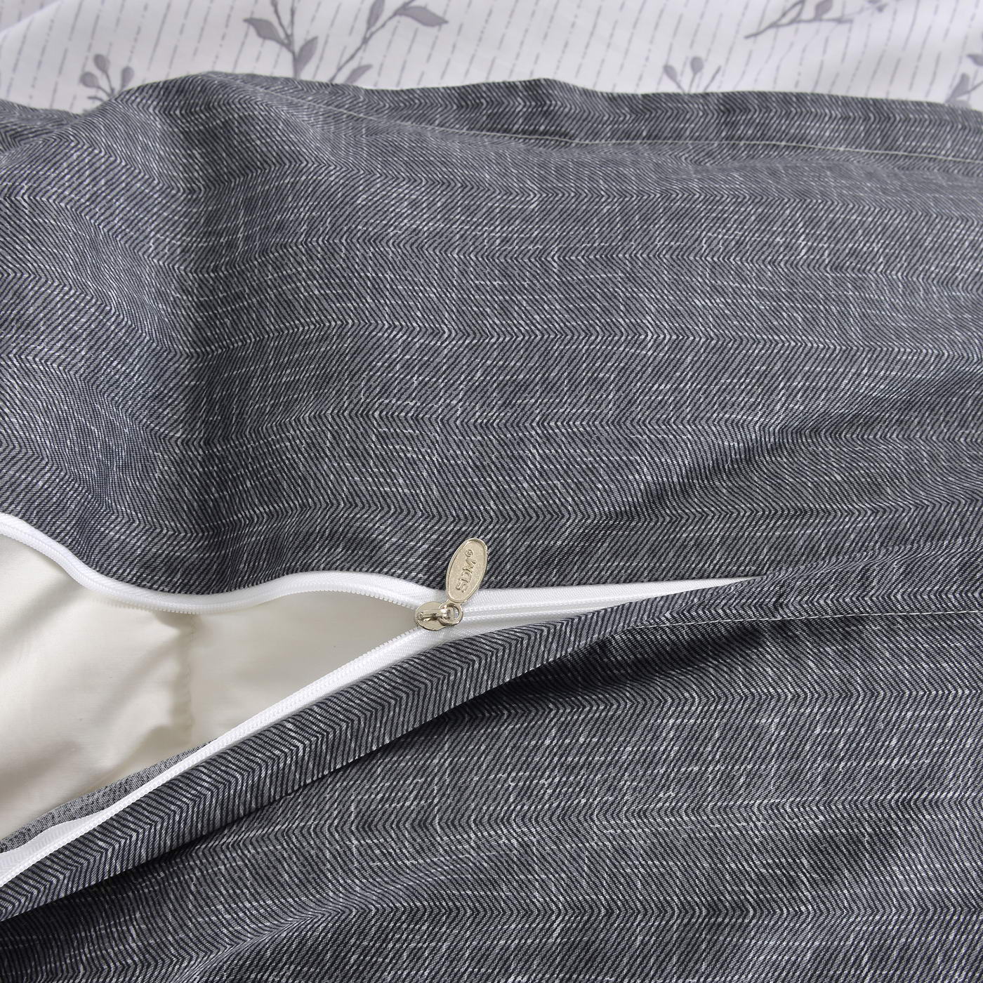 ���������� ����� Sofi De Marko ������ � ����� � 58 ��������