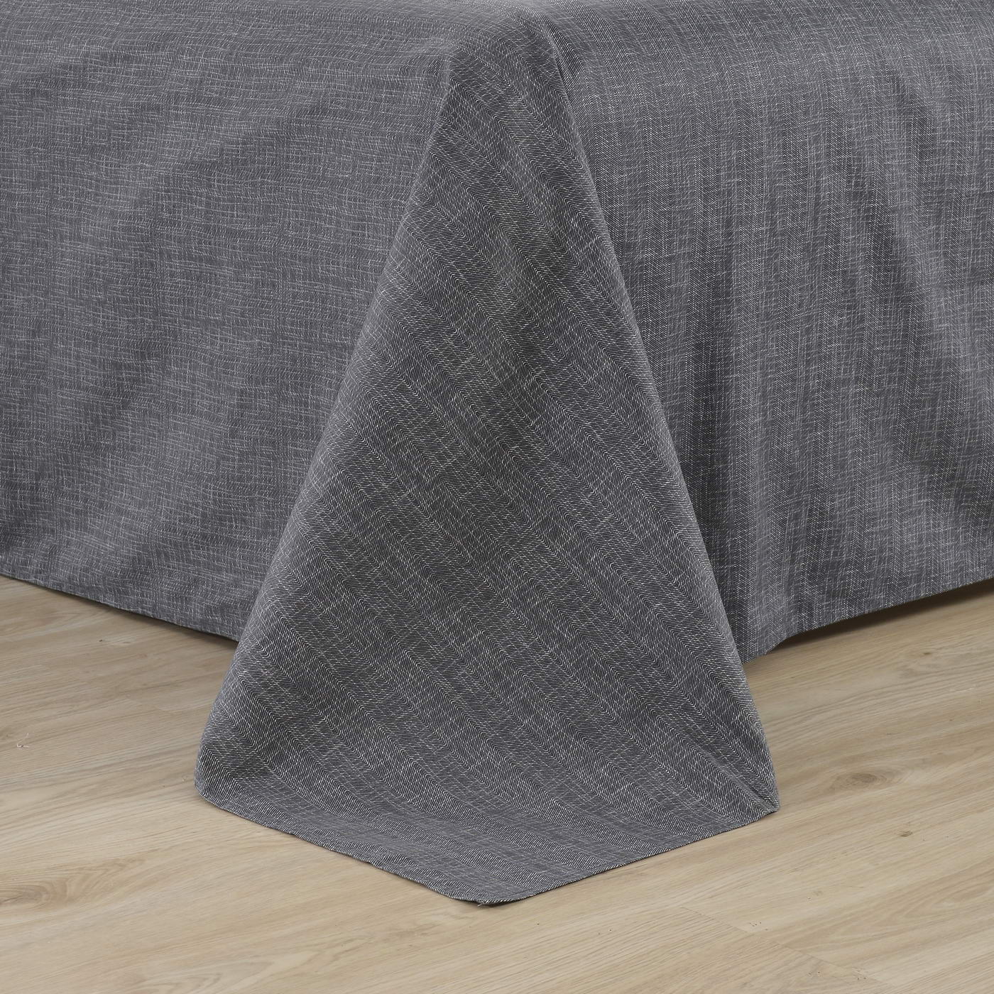 ���������� ����� Sofi De Marko ������ � ����� � 58 ��������