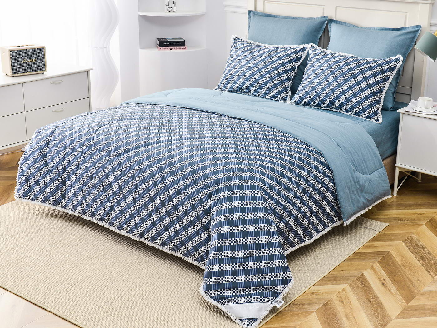 ������ �������� � ������� Sofi De Marko ��������� �89 ��������