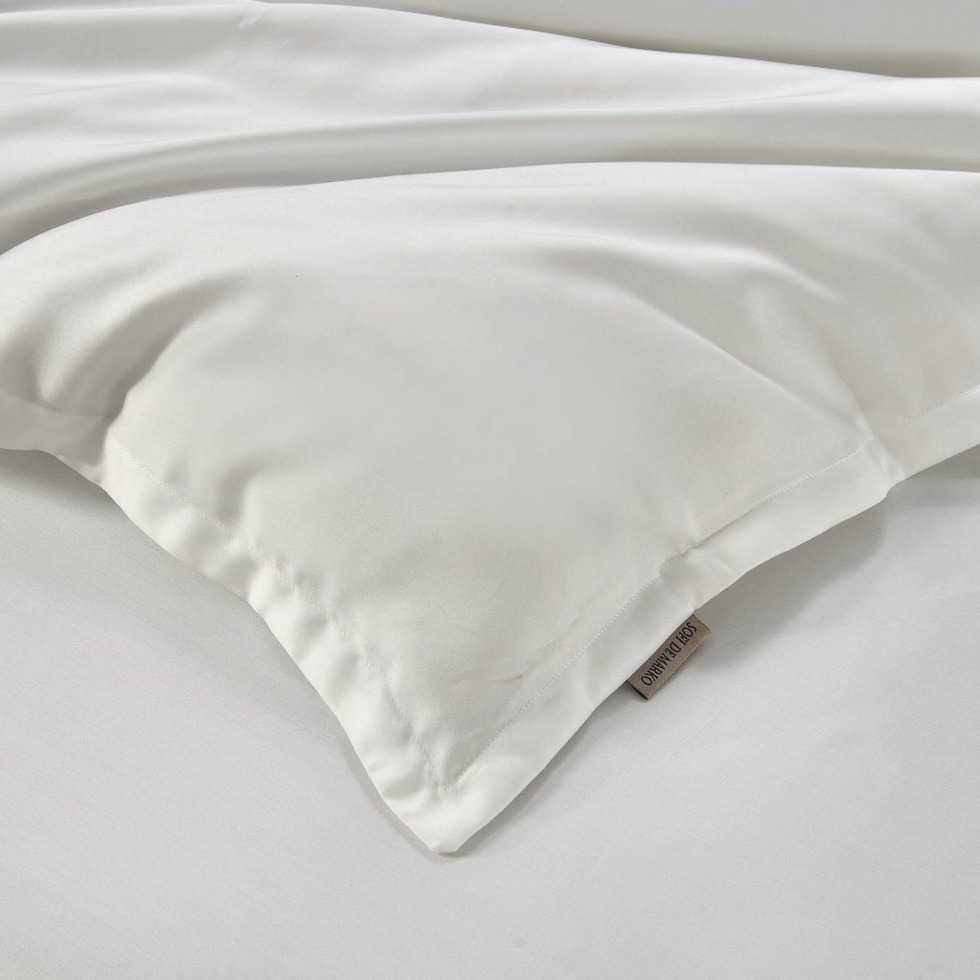 ���������� ����� Sofi De Marko ������ �4 � ���� 23032 �. � ��������� ���� �������� - 50�70 � 70�70