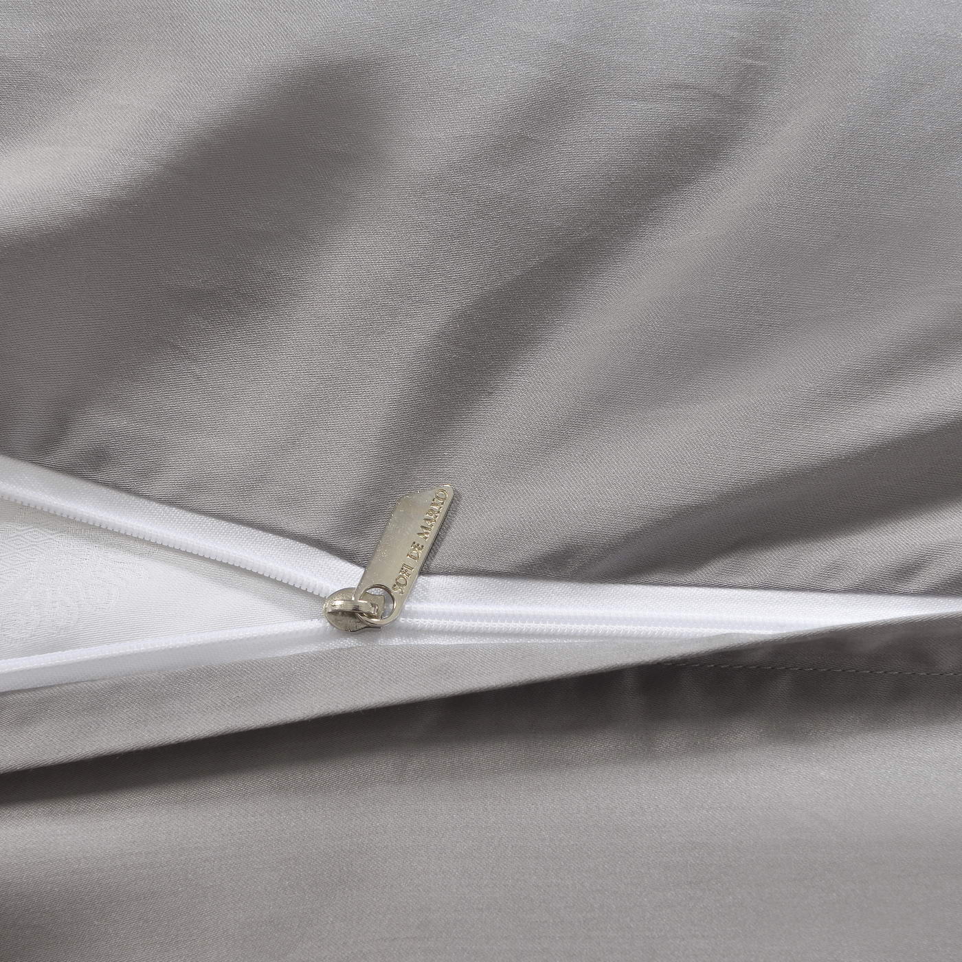 ���������� ����� Sofi De Marko ������ �10 � ��������� ���� �������� - 50�70 � 70�70 � 74 �������