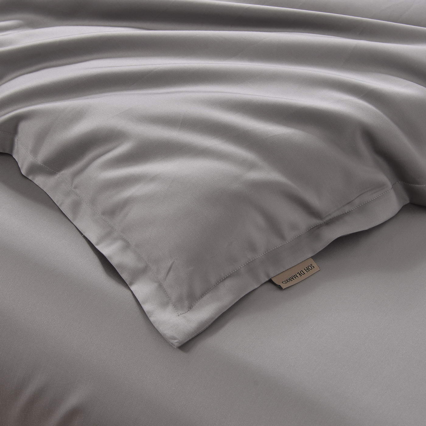 ���������� ����� Sofi De Marko ������ �10 � ���� 23032 �. � ��������� ���� �������� - 50�70 � 70�70