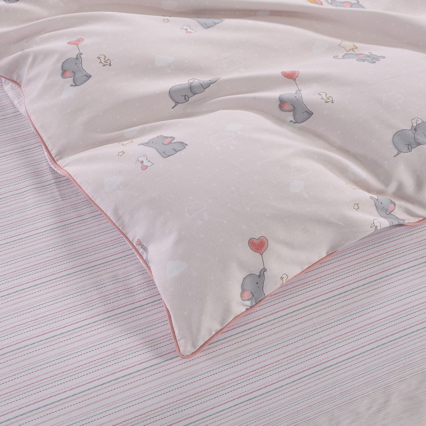 ���������� ����� Sofi De Marko ����� ���� � ����� � 50 ��������