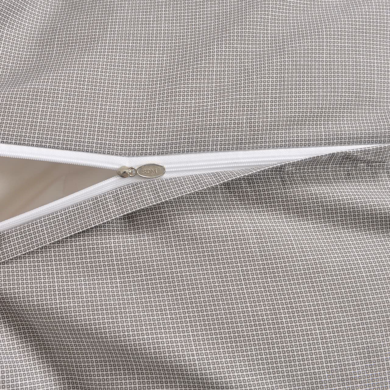 ���������� ����� Sofi De Marko ����� � ����� � 44 �������