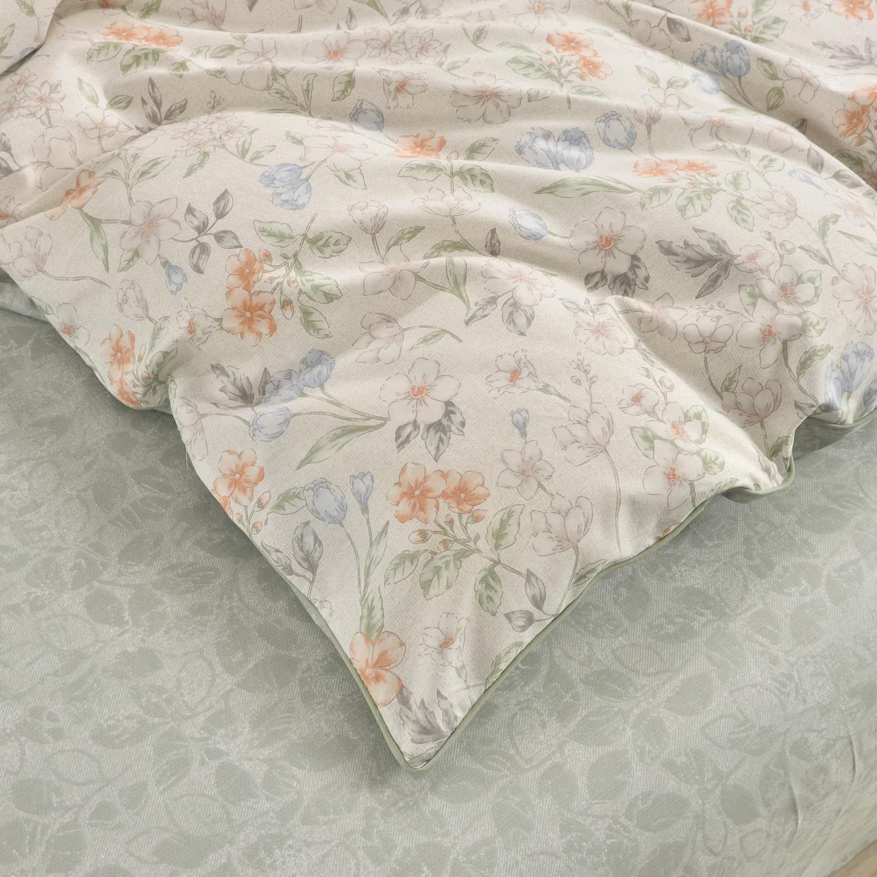 ���������� ����� �������� Sofi De Marko ����