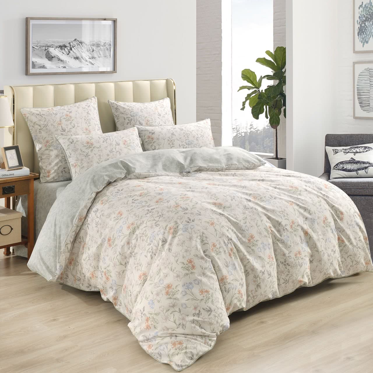 ���������� ����� Sofi De Marko ���� � ����� � 46 ��������