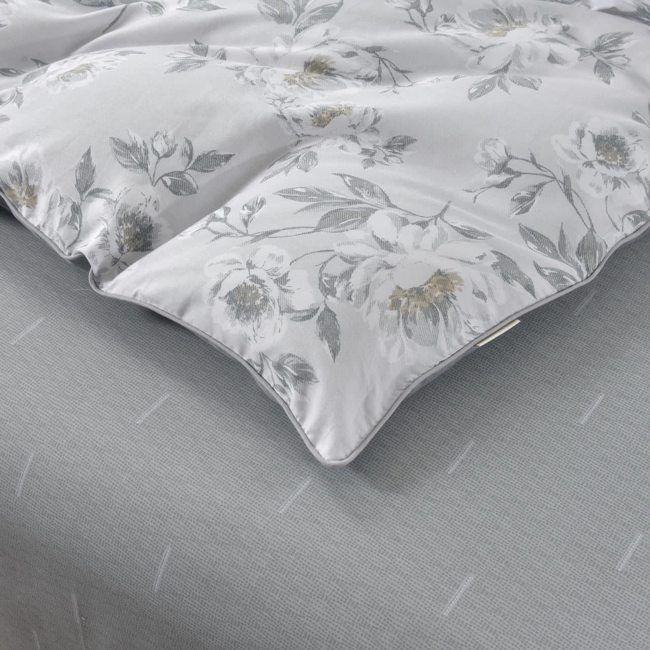 ���������� ����� �������� Sofi De Marko ������