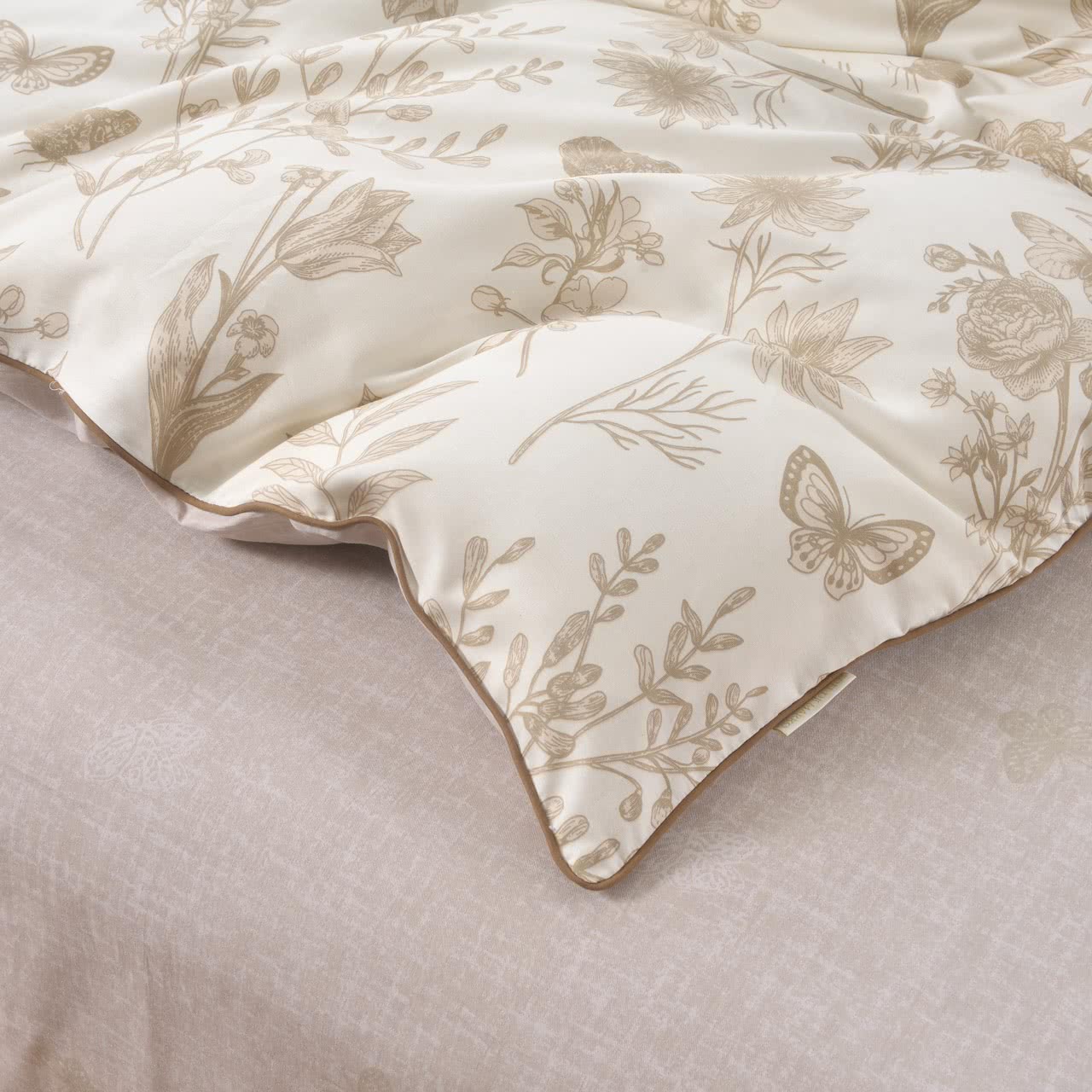 ������ �������� Sofi De Marko ��������, ��� ��������