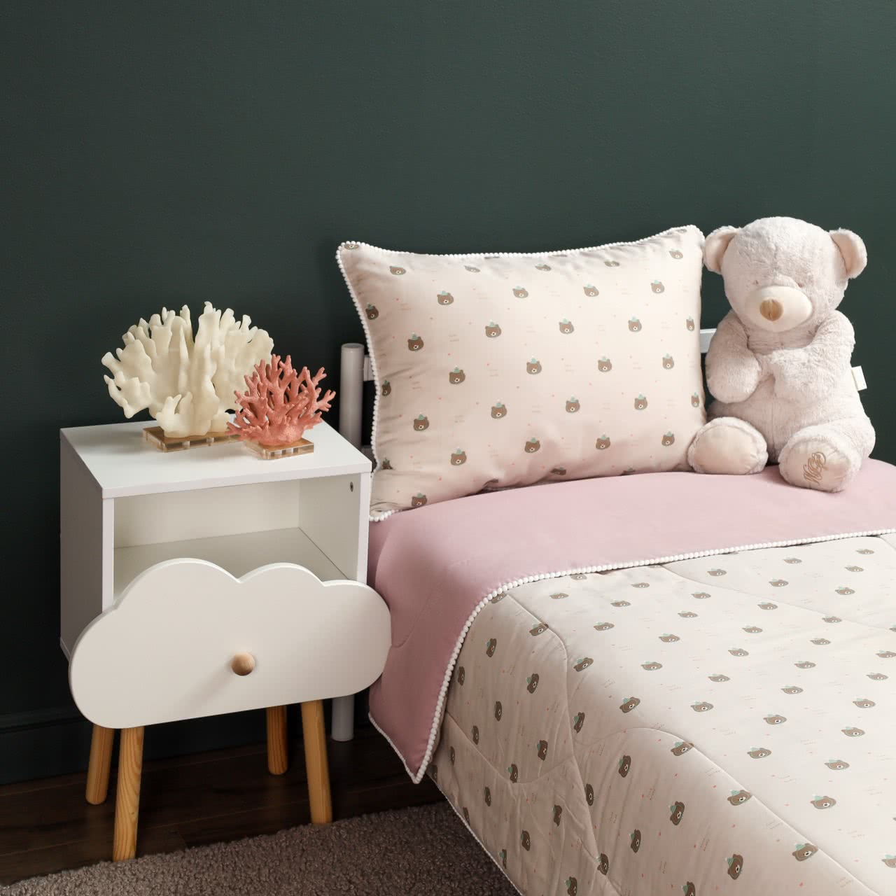 ���������� ����� �������� � ������� Sofi De Marko �����