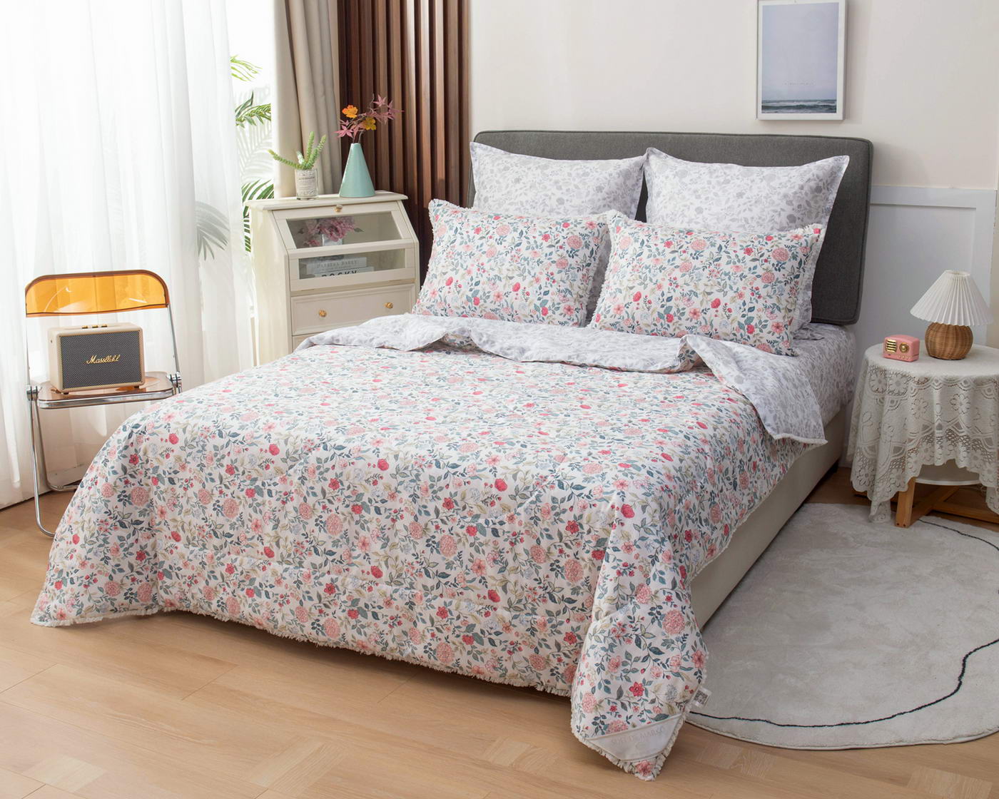 ���������� ����� � ������� Sofi De Marko ��������� �60