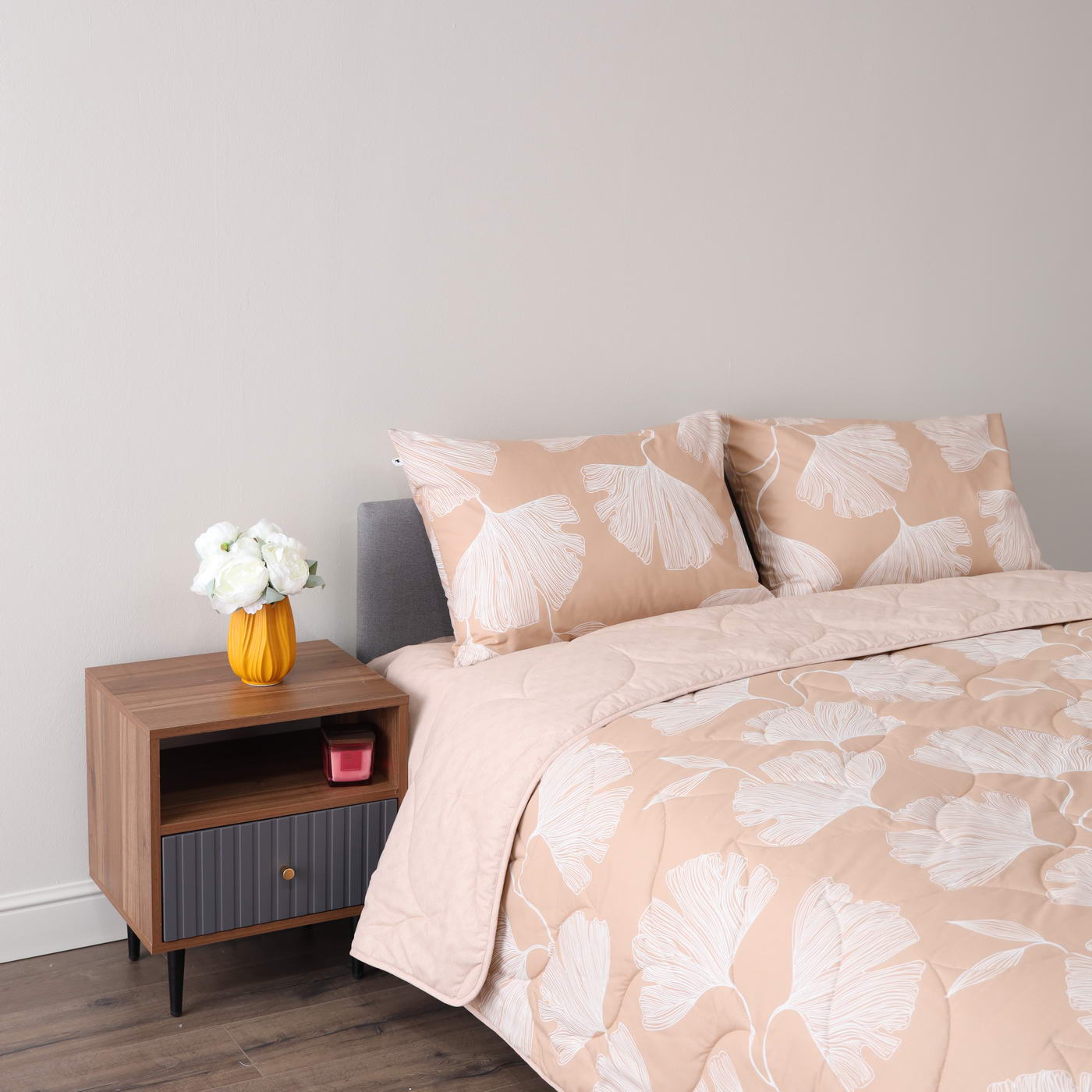 ������ ���������� ����� Sofi De Marko ������ �8 ���������