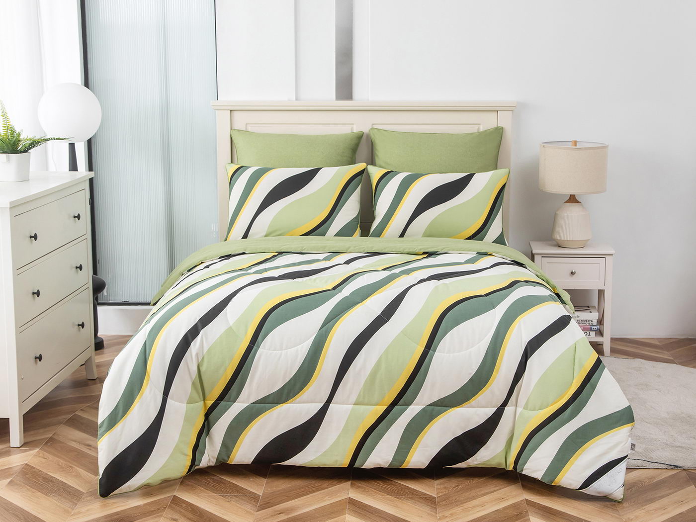 ���������� ����� � ������� Sofi De Marko ������� �35