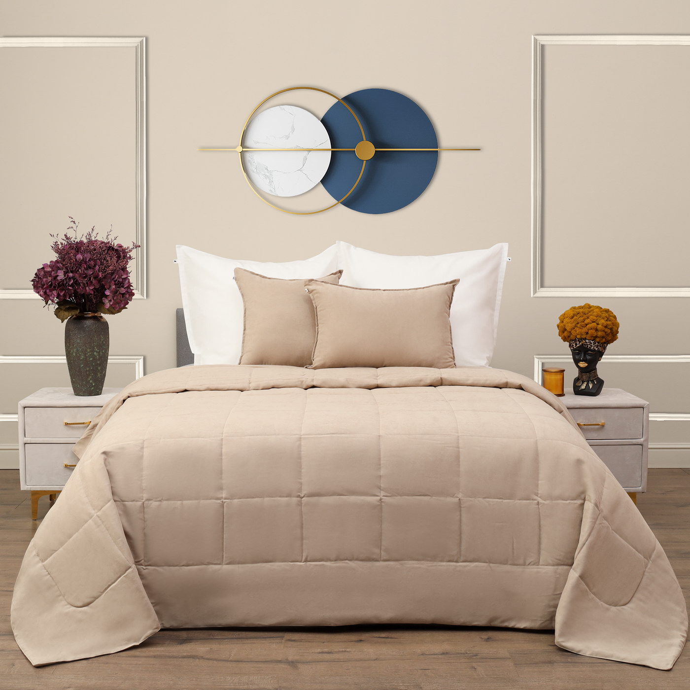 ��������� Sofi De Marko ��������, ������-�������