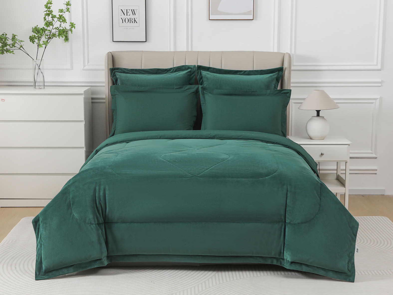 ���������� ����� � ������� Sofi De Marko ������-�, �������