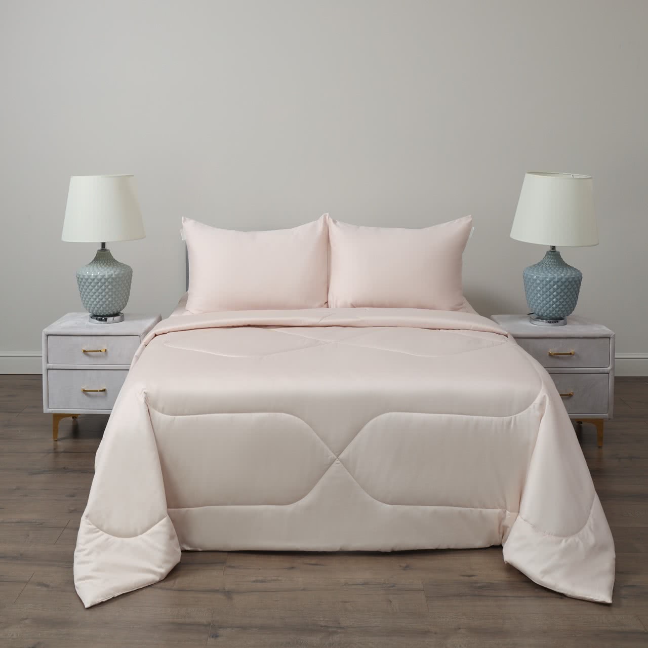 ���������� ����� � ������� Sofi De Marko �������, ����