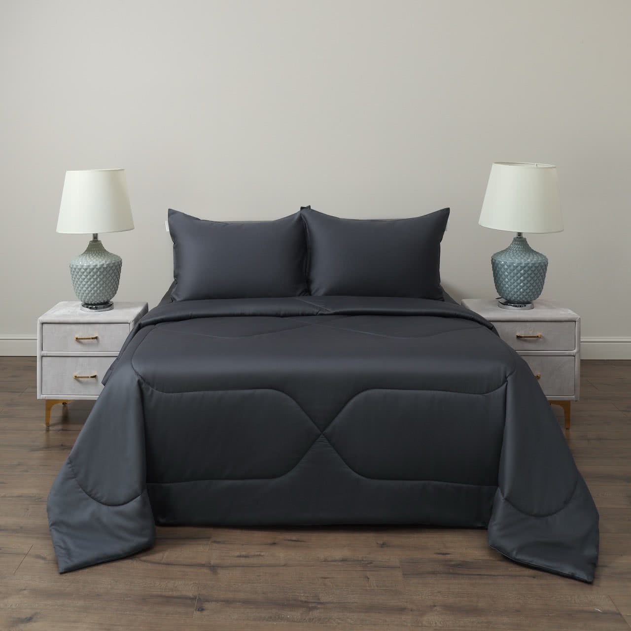 ���������� ����� � ������� Sofi De Marko �������, ��������